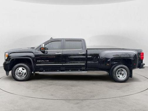Onyx Black 2017 GMC Sierra 3500 Denali