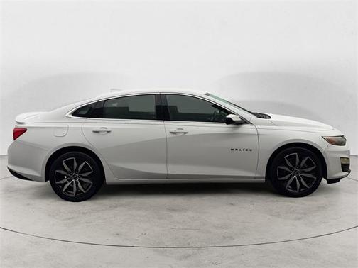 2021 Chevrolet Malibu RS