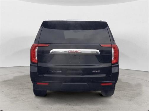 2024 GMC Yukon XL SLE