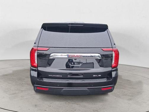 2024 GMC Yukon XL SLE