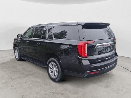 2024 GMC Yukon XL SLE