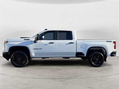 2026 Chevrolet Silverado 3500 LT