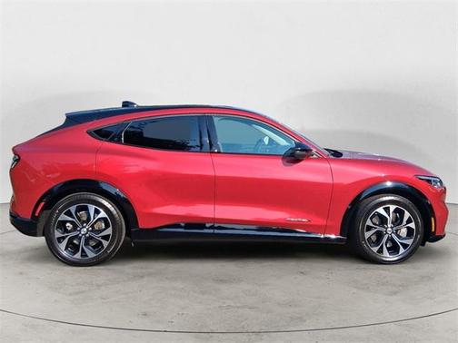 2022 Ford Mustang Mach-E Premium