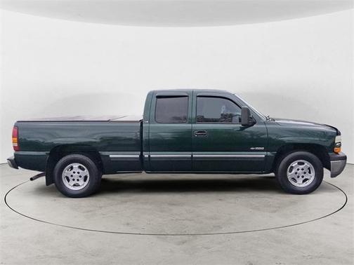 2002 Chevrolet Silverado 1500 LS Extended Cab