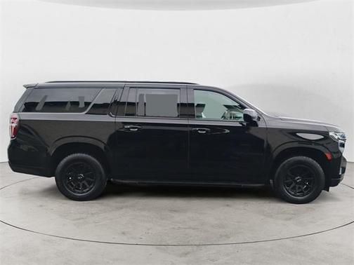 2021 Chevrolet Suburban RST