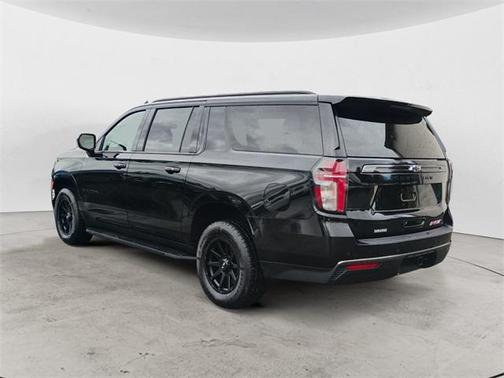 2021 Chevrolet Suburban RST