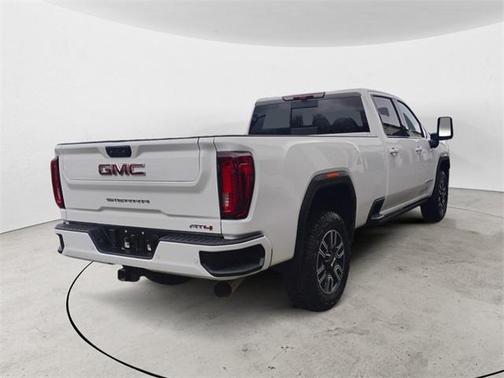 2023 GMC Sierra 3500 AT4