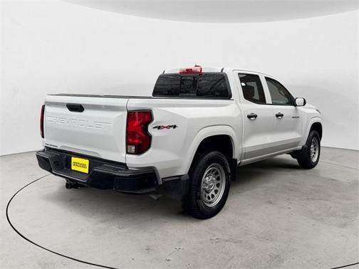 2025 Chevrolet Colorado WT