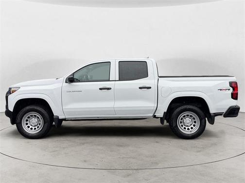 2025 Chevrolet Colorado WT