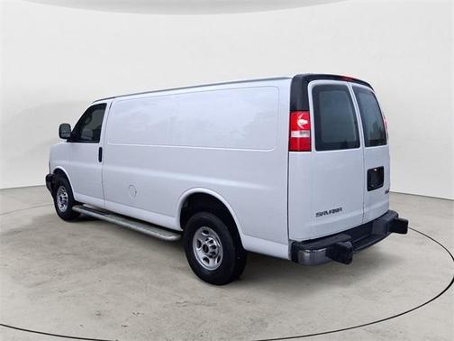 2023 GMC Savana 2500 Work Van