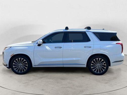 Hyper White 2023 Hyundai PALISADE Calligraphy