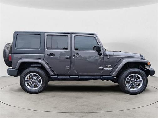 2018 Jeep Wrangler JK Unlimited Sahara