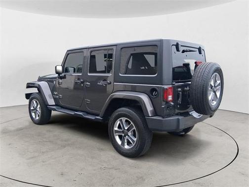 2018 Jeep Wrangler JK Unlimited Sahara