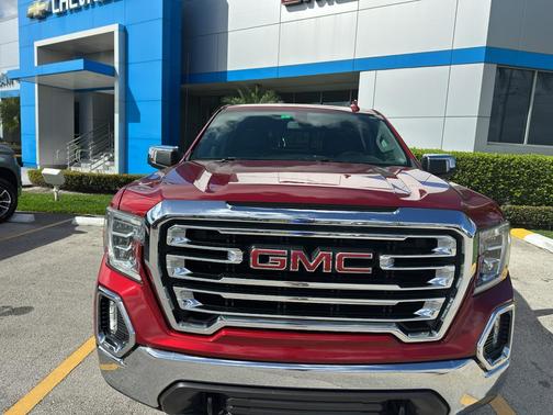2021 GMC Sierra 1500 SLT