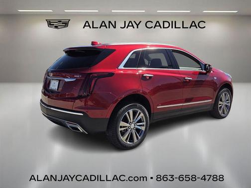 2026 Cadillac XT5 Premium Luxury