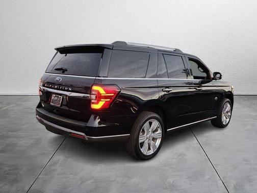 2024 Ford Expedition King Ranch