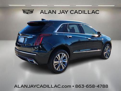 2026 Cadillac XT5 Premium Luxury