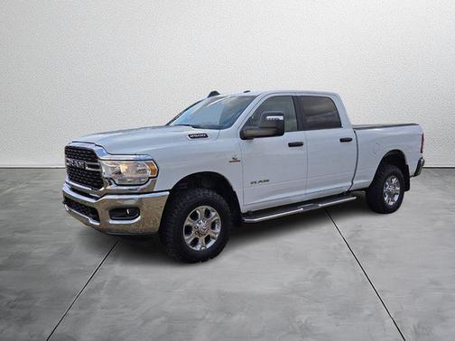 2023 RAM 2500 Big Horn Crew Cab 4x4 6'4' Box