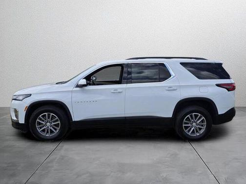 Summit White 2023 Chevrolet Traverse LT Leather