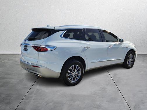 2023 Buick Enclave Essence FWD