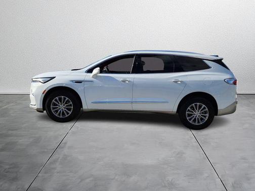 2023 Buick Enclave Essence FWD