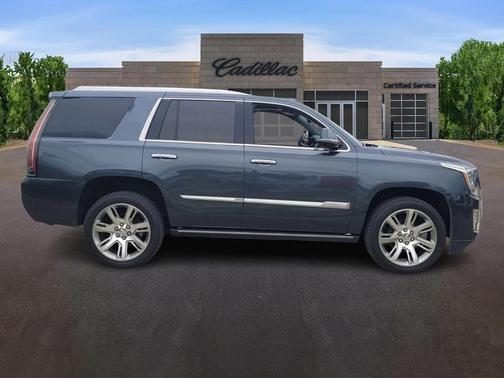 2020 Cadillac Escalade Premium Luxury