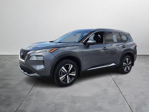 2022 Nissan Rogue SL