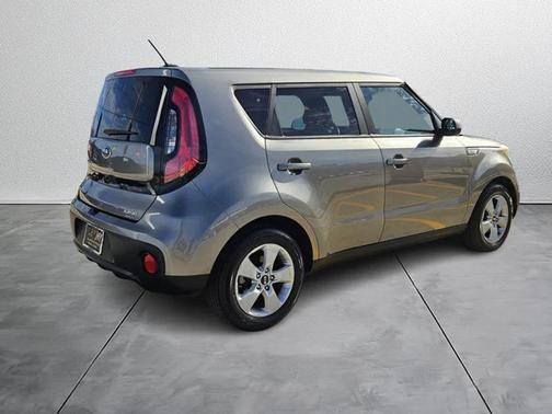 2017 Kia Soul Base