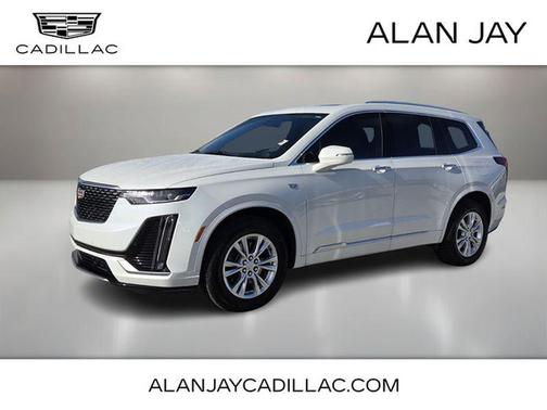 Crystal White Tricoat 2024 Cadillac XT6 Luxury FWD