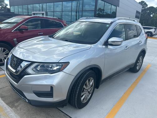 Brilliant Silver Metallic 2019 Nissan Rogue S