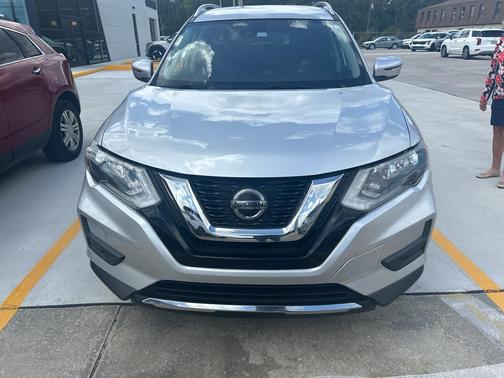 Brilliant Silver Metallic 2019 Nissan Rogue S