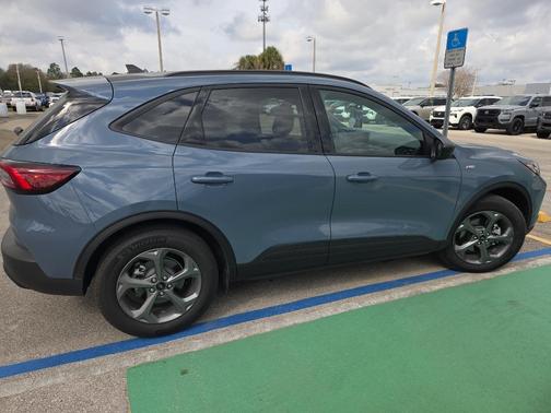 2026 Ford Escape ST-Line