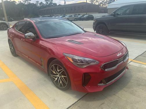 2022 Kia Stinger GT-Line