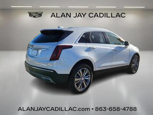 2025 Cadillac XT5 Premium Luxury