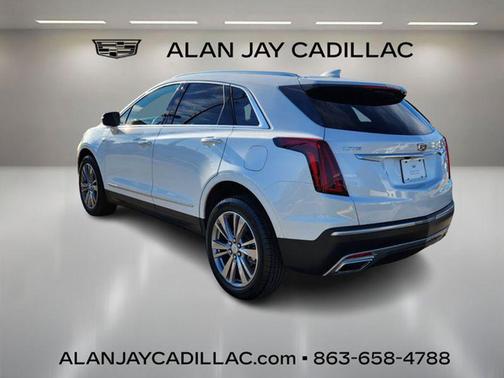 2025 Cadillac XT5 Premium Luxury