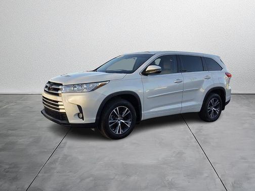 2018 Toyota Highlander LE Plus