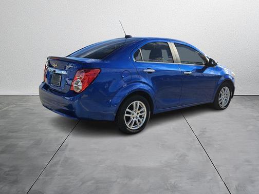 2016 Chevrolet Sonic LT