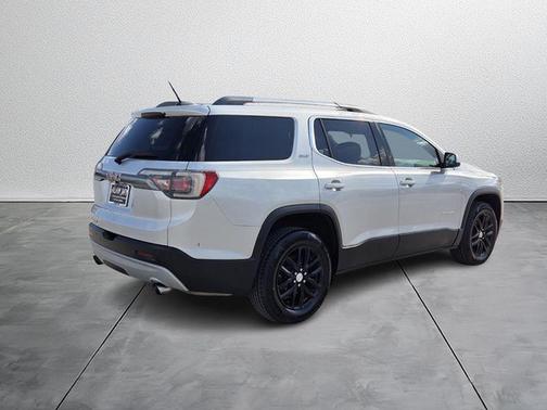 2018 GMC Acadia SLT-1
