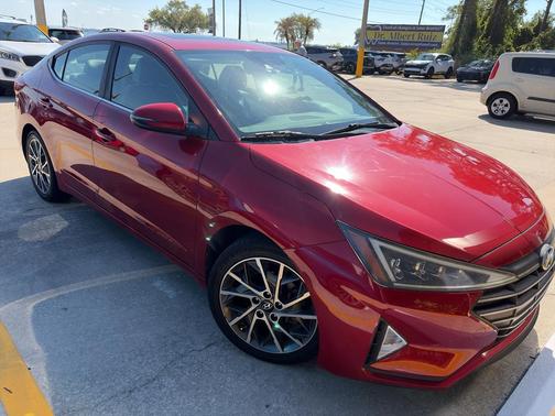 2019 Hyundai ELANTRA Limited