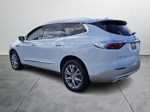 2024 Buick Enclave Essence AWD