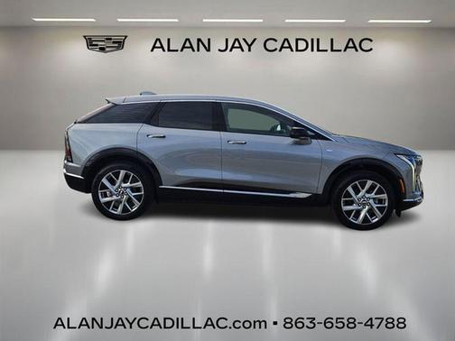 2025 Cadillac OPTIQ Luxury 1 AWD