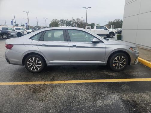 2025 Volkswagen Jetta 1.5T S