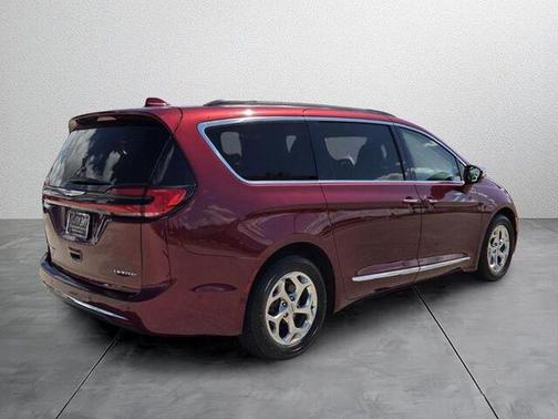 2022 Chrysler Pacifica Limited