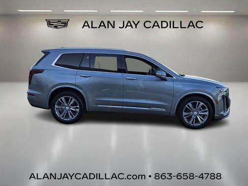 2025 Cadillac XT6 Premium Luxury FWD