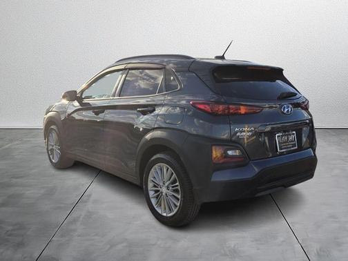 2020 Hyundai KONA SEL