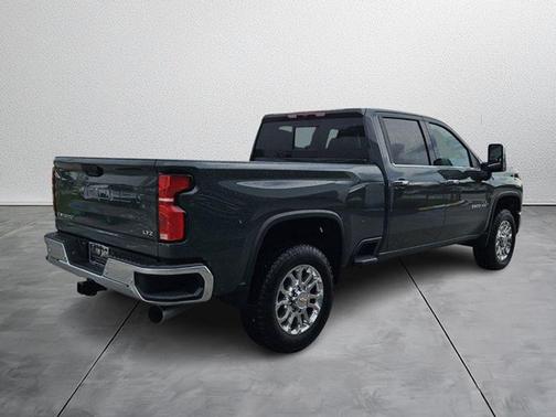 2025 Chevrolet Silverado 2500 LTZ