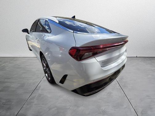 2023 Kia K5 EX