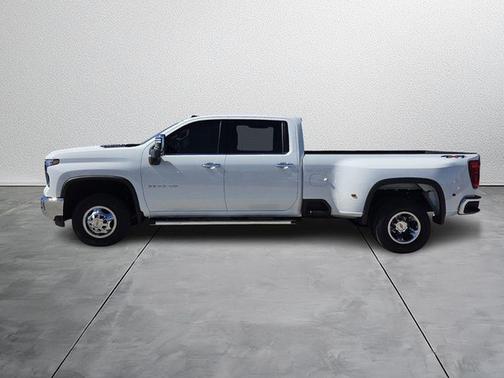 2025 Chevrolet Silverado 3500 LTZ