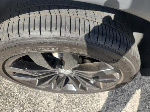 2021 Volkswagen Tiguan 2.0T SE R-Line Black