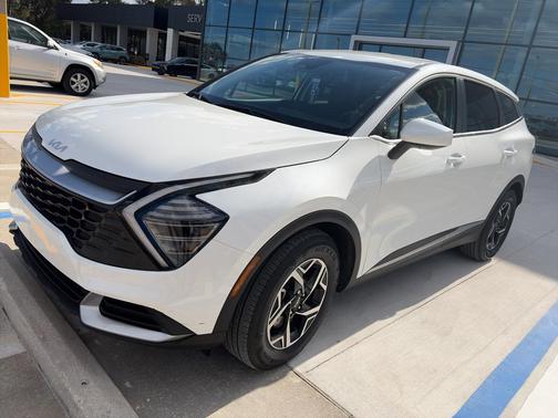 2024 Kia Sportage LX